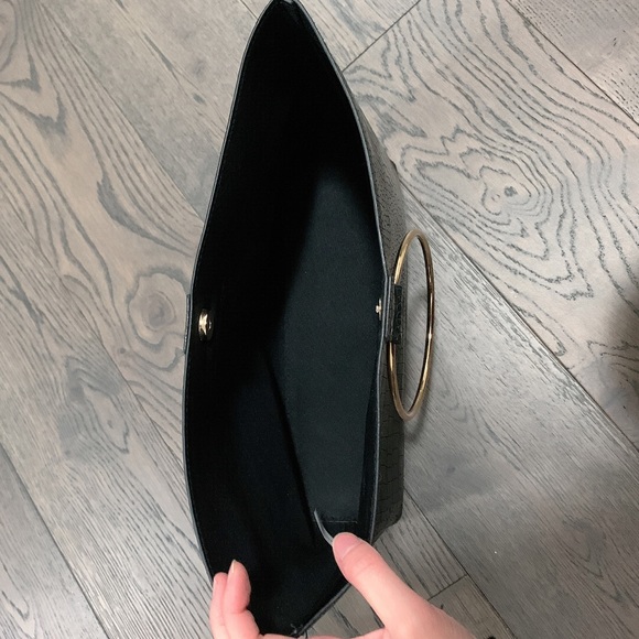 Croc print gold hardware black bag - Picture 3 of 4